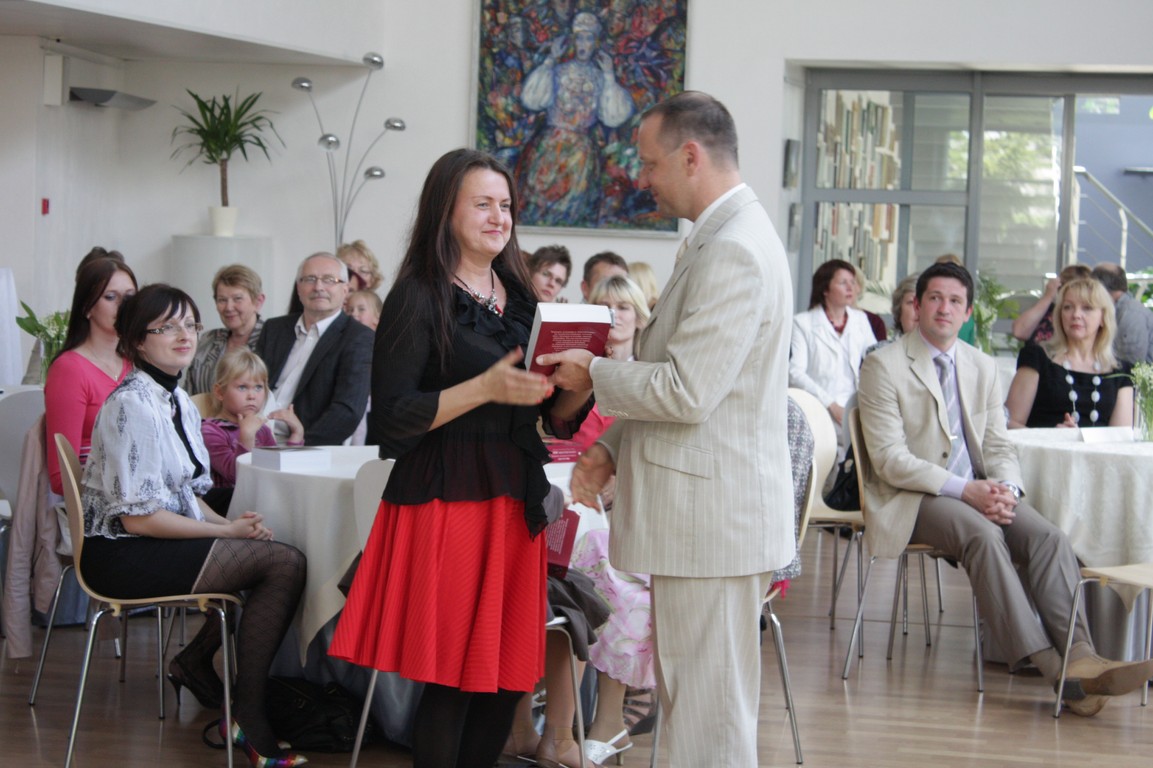 8. Valga linna kuntsnike ühisnäituse avamine