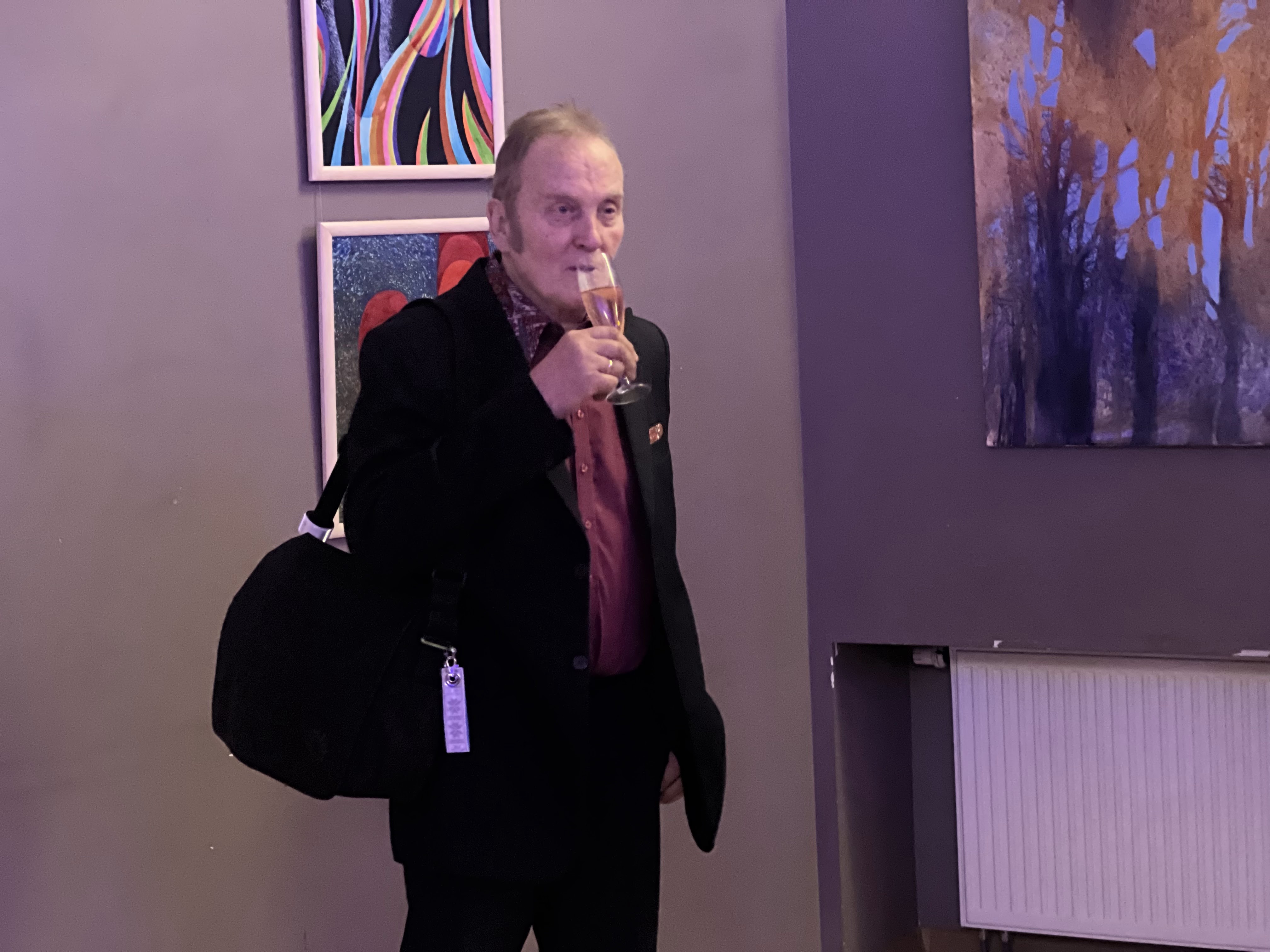 Kunstikuu avamine