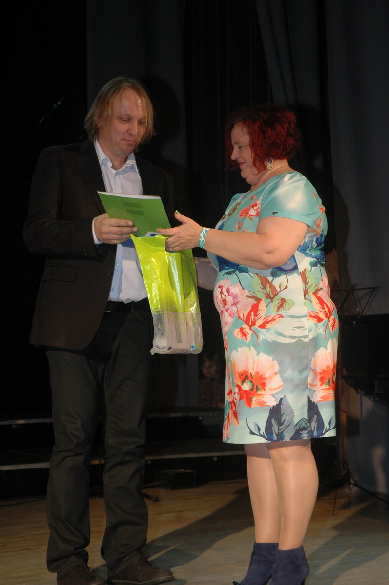 Lauluragin 2014 konkurss