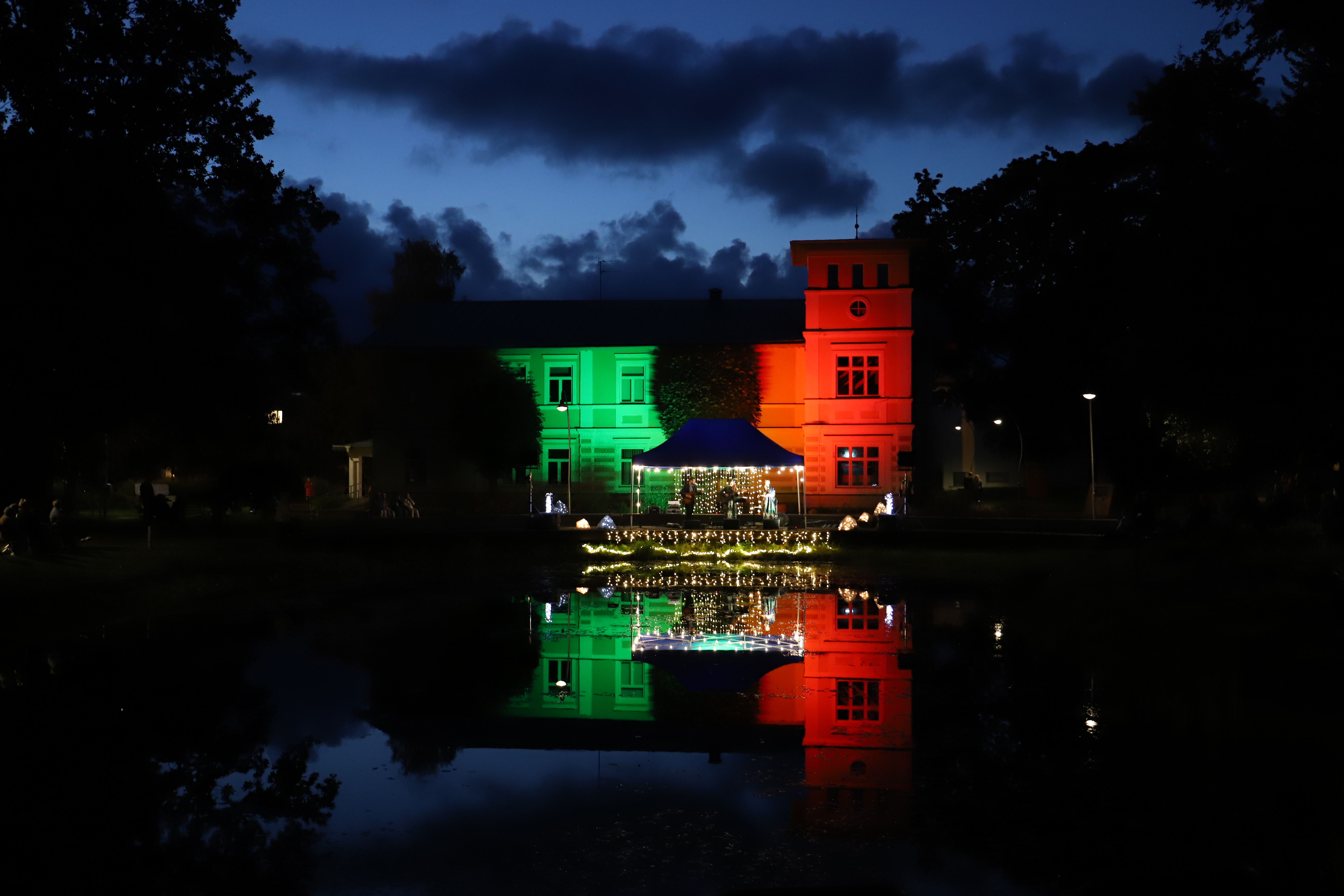 Muinastulede öö