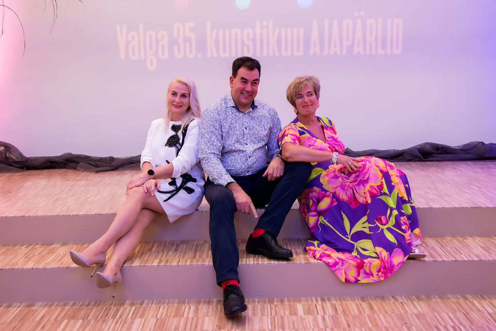 Valga 35. kunstikuu AJAPÄRLID