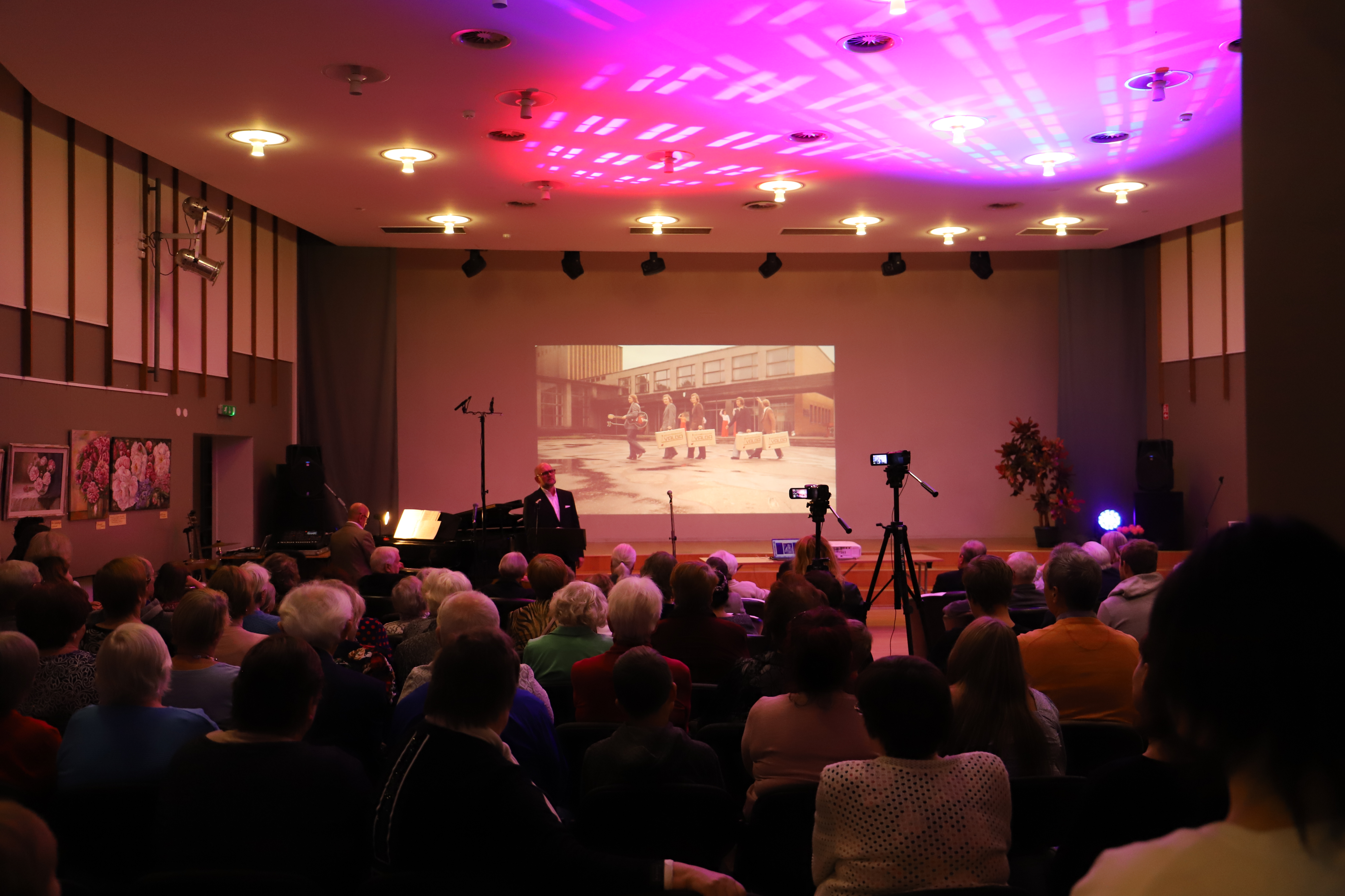 Kodune pidupäevakontsert - Valga Kultuurimaja 55