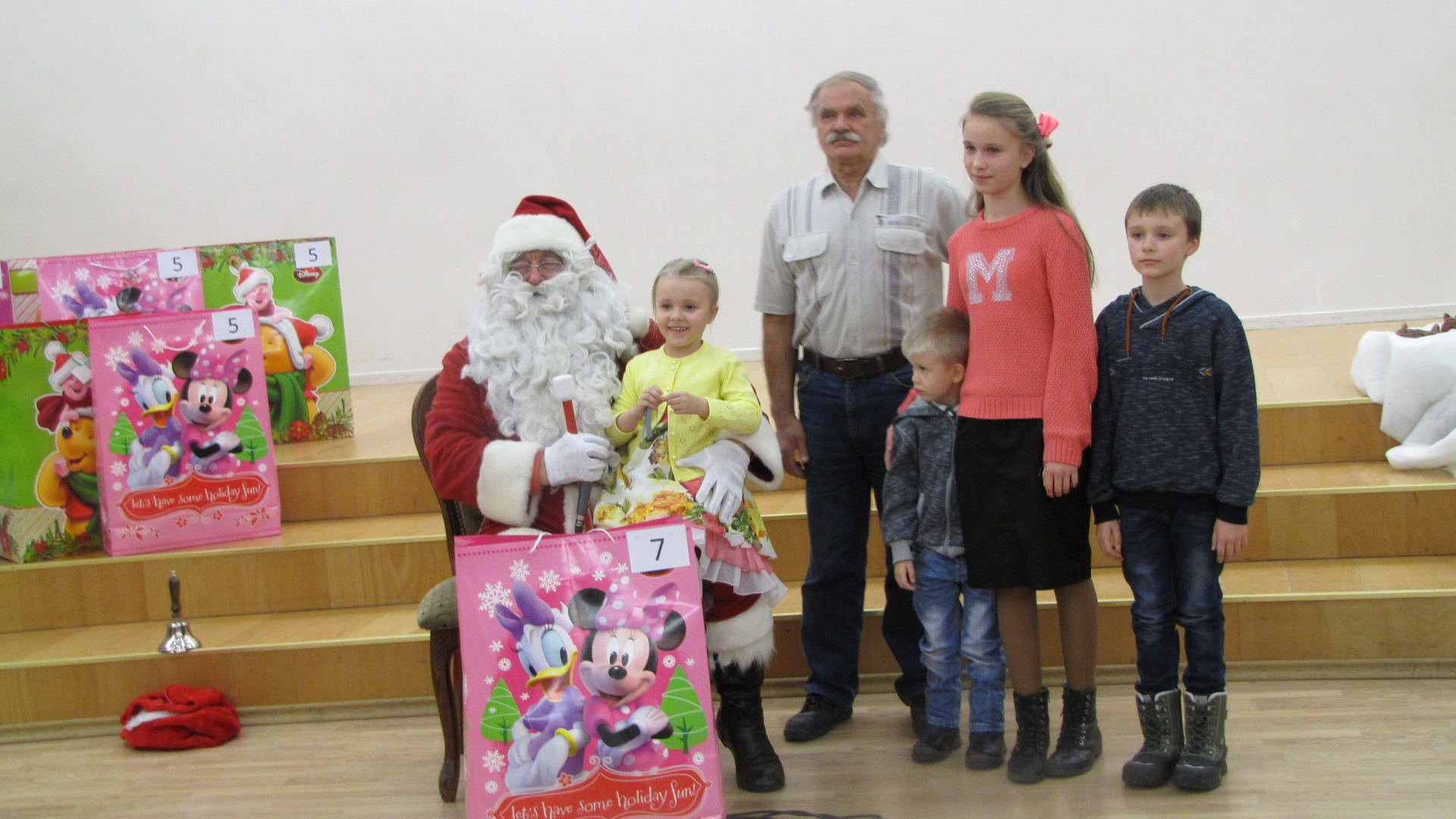 Valgamaa suurperede jõulupidu 2016